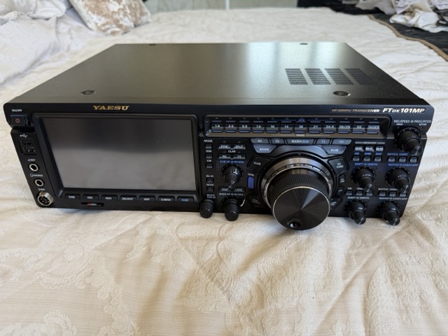 Yaesu FTDX101MP - photo 2