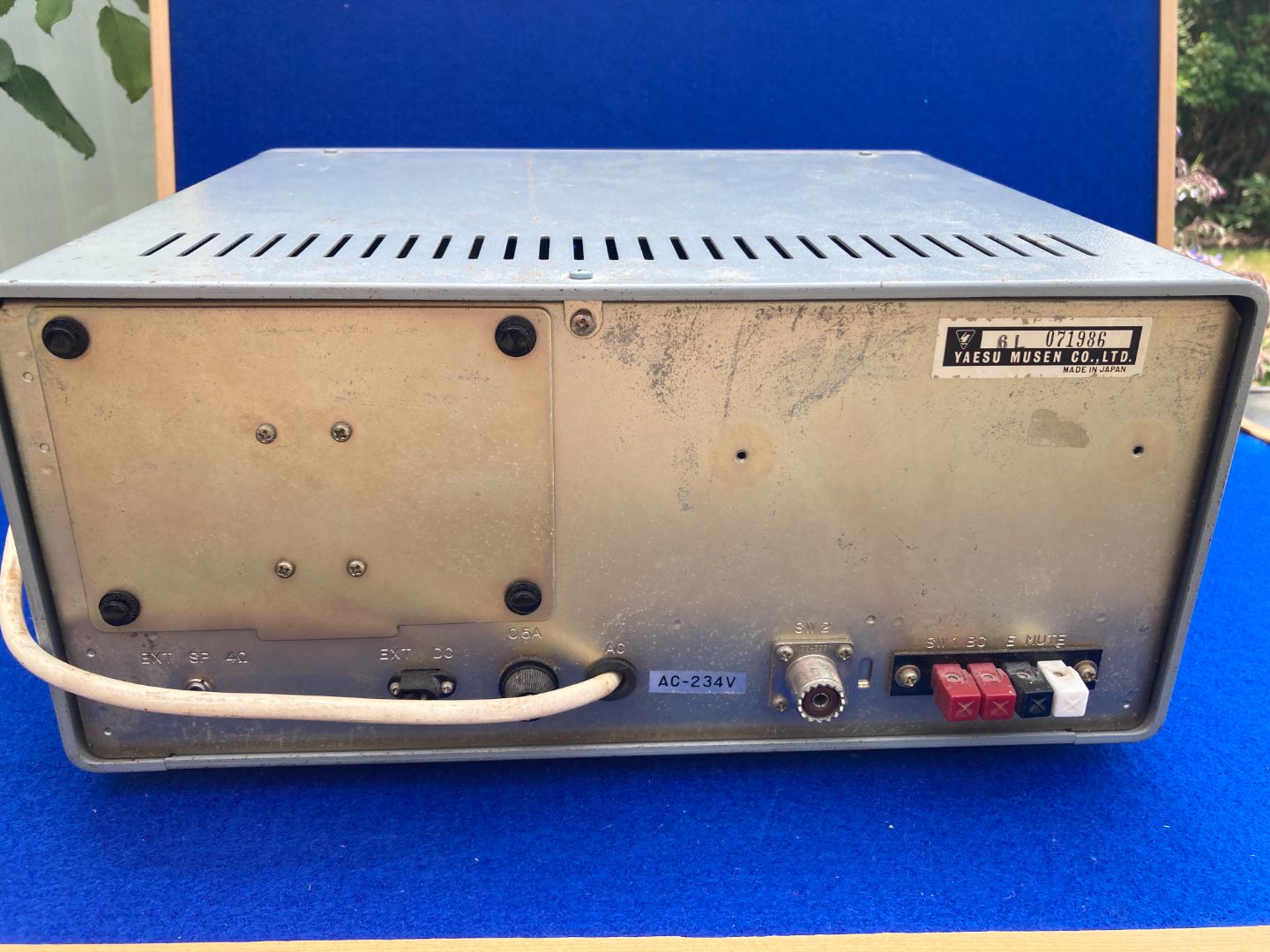 Yaesu FRG7 General Communications Receiver - photo 3
